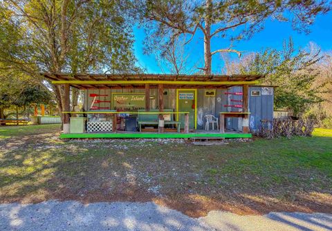 Tiny photo for 4806 Jackson Cove Road, Tallahassee, FL 32303 (MLS # 395506)