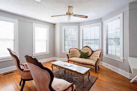 Tiny photo for 250 E 6Th Avenue, Tallahassee, FL 32303 (MLS # 389463)
