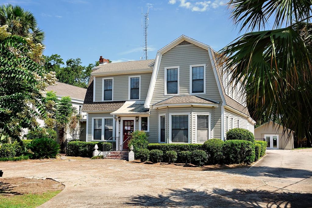 Photo of 250 E 6Th Avenue, Tallahassee, FL 32303 (MLS # 389463)