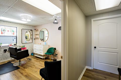 Tiny photo for 250 E 6Th Avenue, Tallahassee, FL 32303 (MLS # 389463)
