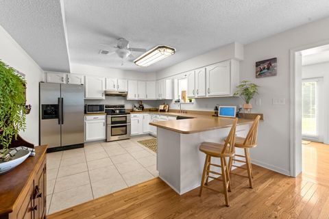 Tiny photo for 2400 Napoleon Bonaparte Drive, Tallahassee, FL 32308 (MLS # 400288)