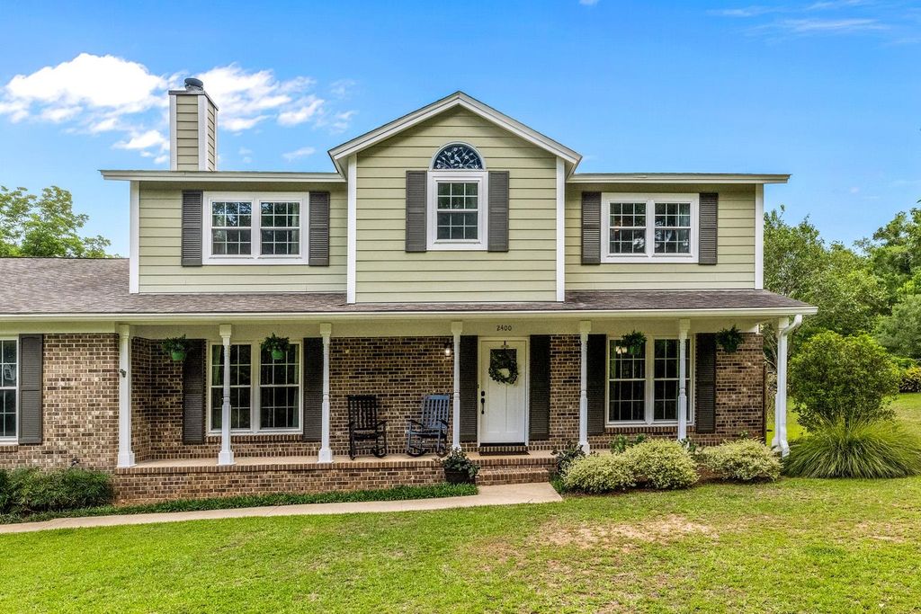 Photo of 2400 Napoleon Bonaparte Drive, Tallahassee, FL 32308 (MLS # 400288)