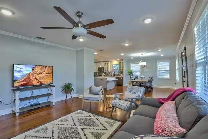 Photo of 577 E Call Street, Tallahassee, FL 32301 (MLS # 401759)
