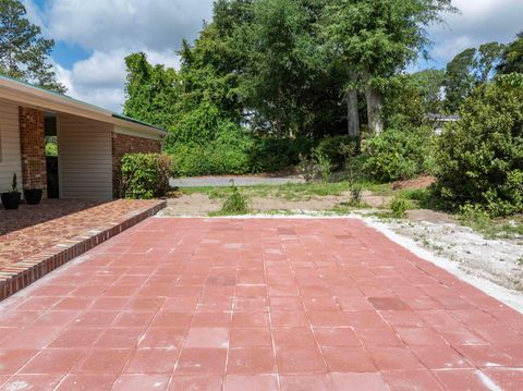 Tiny photo for 422 NW College Loop, Madison, FL 32340 (MLS # 402920)