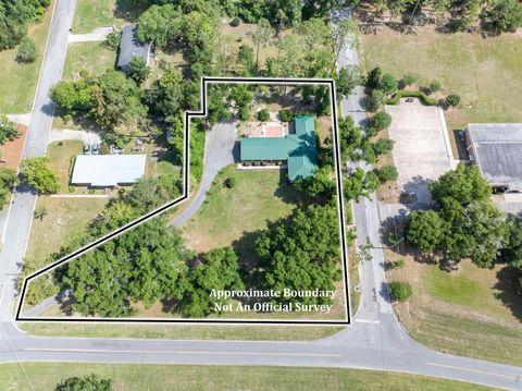 Tiny photo for 422 NW College Loop, Madison, FL 32340 (MLS # 402920)