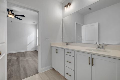 Tiny photo for 3707 MEADOW VISTA Lane, Tallahassee, FL 32308 (MLS # 397953)