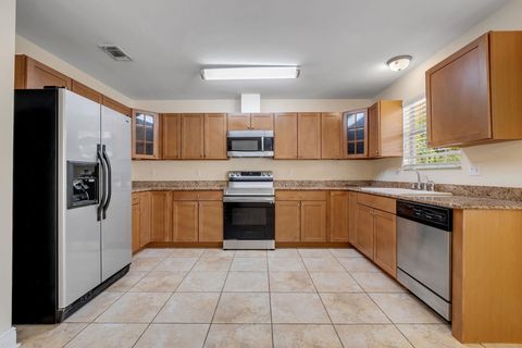 Tiny photo for 5828 Doonesbury Court, Tallahassee, FL 32303 (MLS # 398085)