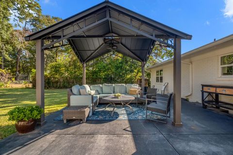 Tiny photo for 212 Hoffman Drive, Tallahassee, FL 32312 (MLS # 396044)