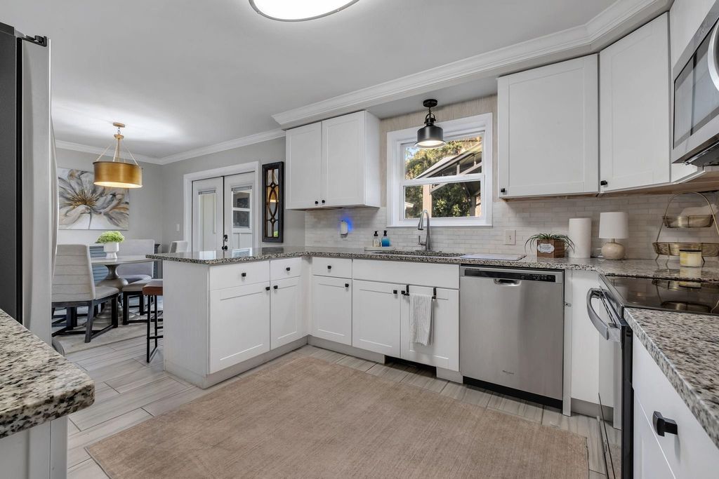 Photo of 212 Hoffman Drive, Tallahassee, FL 32312 (MLS # 396044)