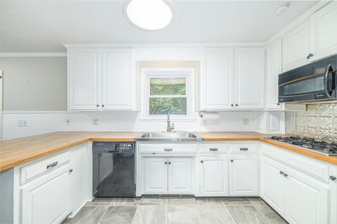 Tiny photo for 3750 Shamrock West Street, Tallahassee, FL 32309 (MLS # 402047)