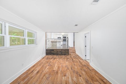 Tiny photo for 3750 Shamrock West Street, Tallahassee, FL 32309 (MLS # 402047)