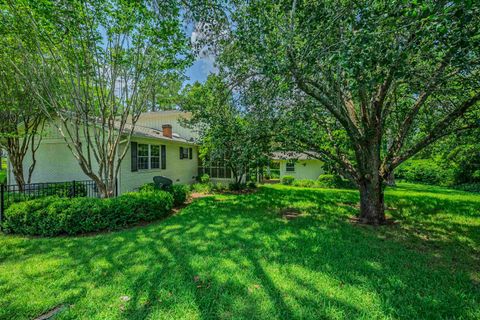 Tiny photo for 3750 Shamrock West Street, Tallahassee, FL 32309 (MLS # 402047)