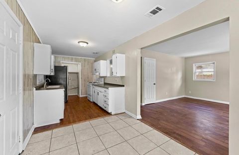 Tiny photo for 3006 GARFIELD ST, Tallahassee, FL 32301 (MLS # 401787)