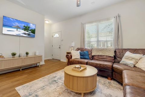 Tiny photo for 1923 ANN ARBOR Avenue, Tallahassee, FL 32304 (MLS # 394960)