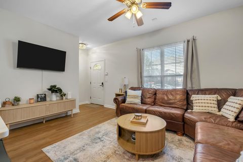 Tiny photo for 1923 ANN ARBOR Avenue, Tallahassee, FL 32304 (MLS # 394960)