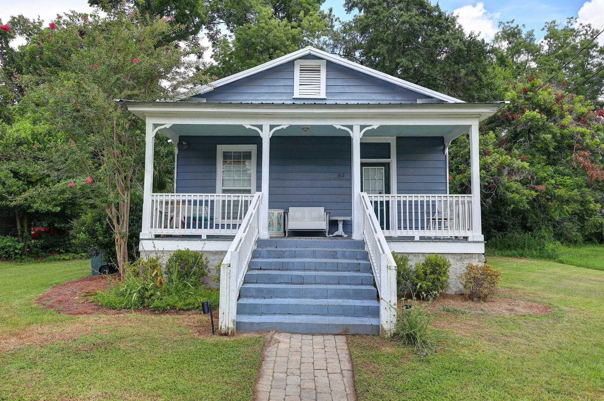 Photo 1 of 42 — 312 Oak Street, Thomasville, GA 31792