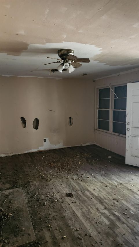 Tiny photo for 7091 THOMASVILLE Road, Tallahassee, FL 32312 (MLS # 397331)