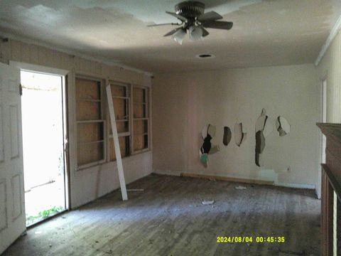 Tiny photo for 7091 THOMASVILLE Road, Tallahassee, FL 32312 (MLS # 397331)