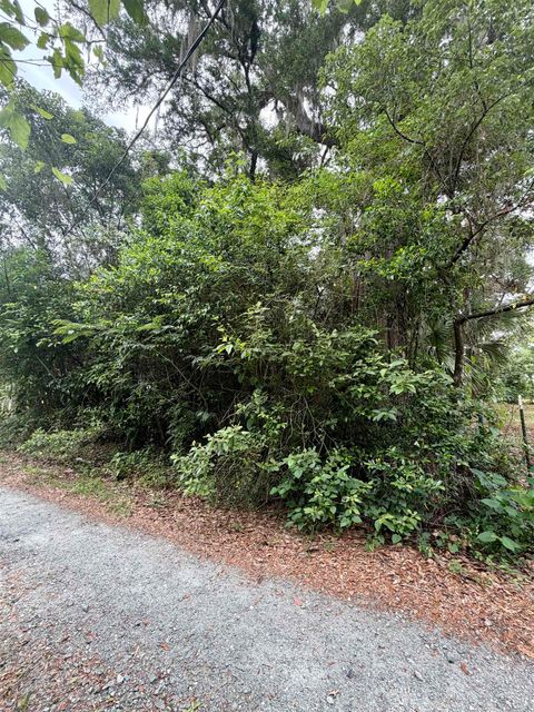 Tiny photo for 2607 RED ARROW Road, Tallahassee, FL 32301 (MLS # 401010)