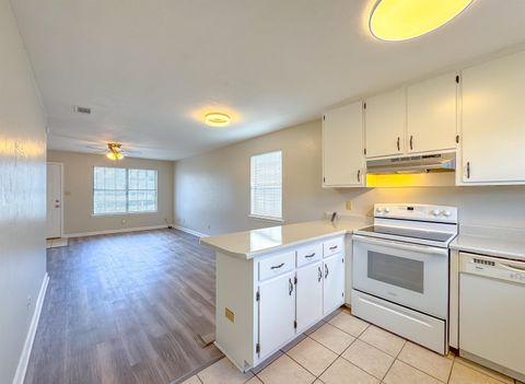 Tiny photo for 306 Belmont Road, Tallahassee, FL 32301 (MLS # 394460)