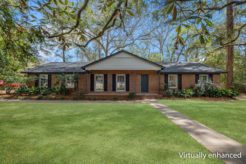 Photo of 2056 Doomar Drive, Tallahassee, FL 32308 (MLS # 396947)