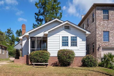 Photo of 228 Young Street, Tallahassee, FL 32301 (MLS # 391526)