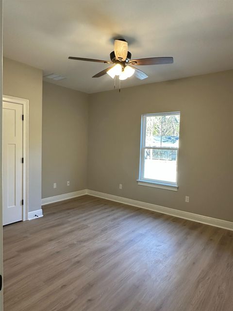 Tiny photo for 10380 Crystalline Court, Tallahassee, FL 32305 (MLS # 401949)