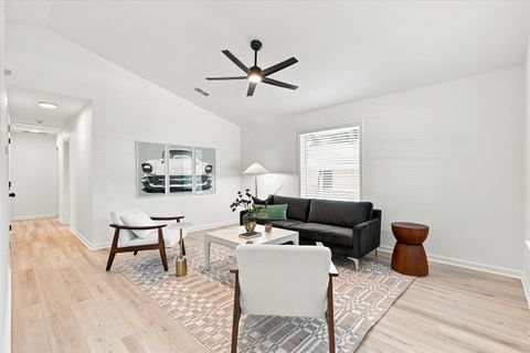 Tiny photo for 2511 Saxon Street St, Tallahassee, FL 32310 (MLS # 402228)