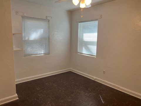 Tiny photo for 873 Campus Circle #2, Tallahassee, FL 32304 (MLS # 399388)