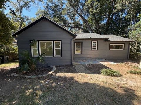 Photo of 1418 Jackson Street, Tallahassee, FL 32303 (MLS # 392614)