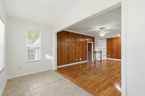 Tiny photo for 816 Shell Street, Tallahassee, FL 32303 (MLS # 394120)