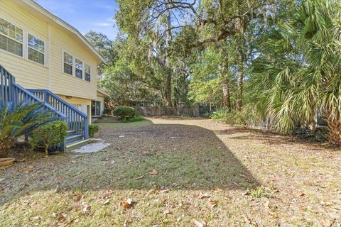 Tiny photo for 816 Shell Street, Tallahassee, FL 32303 (MLS # 394120)