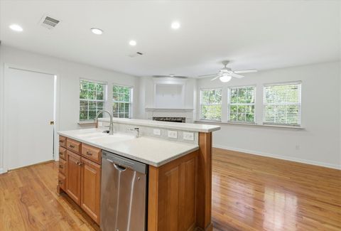 Tiny photo for 816 Shell Street, Tallahassee, FL 32303 (MLS # 394120)