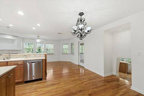 Tiny photo for 816 Shell Street, Tallahassee, FL 32303 (MLS # 394120)