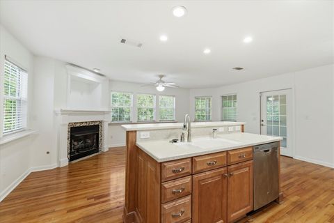 Tiny photo for 816 Shell Street, Tallahassee, FL 32303 (MLS # 394120)