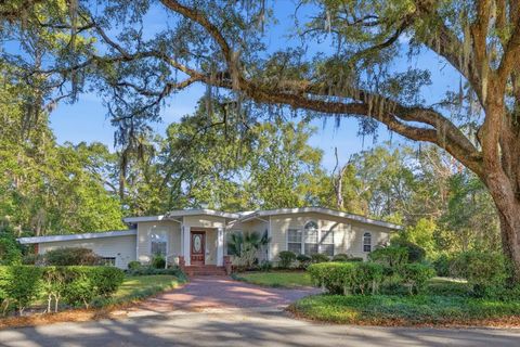Tiny photo for 816 Shell Street, Tallahassee, FL 32303 (MLS # 394120)