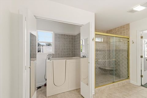 Tiny photo for 816 Shell Street, Tallahassee, FL 32303 (MLS # 394120)