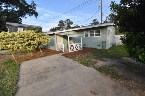 Photo of 2400 Lake Hall Road #B, Tallahassee, FL 32309 (MLS # 394273)