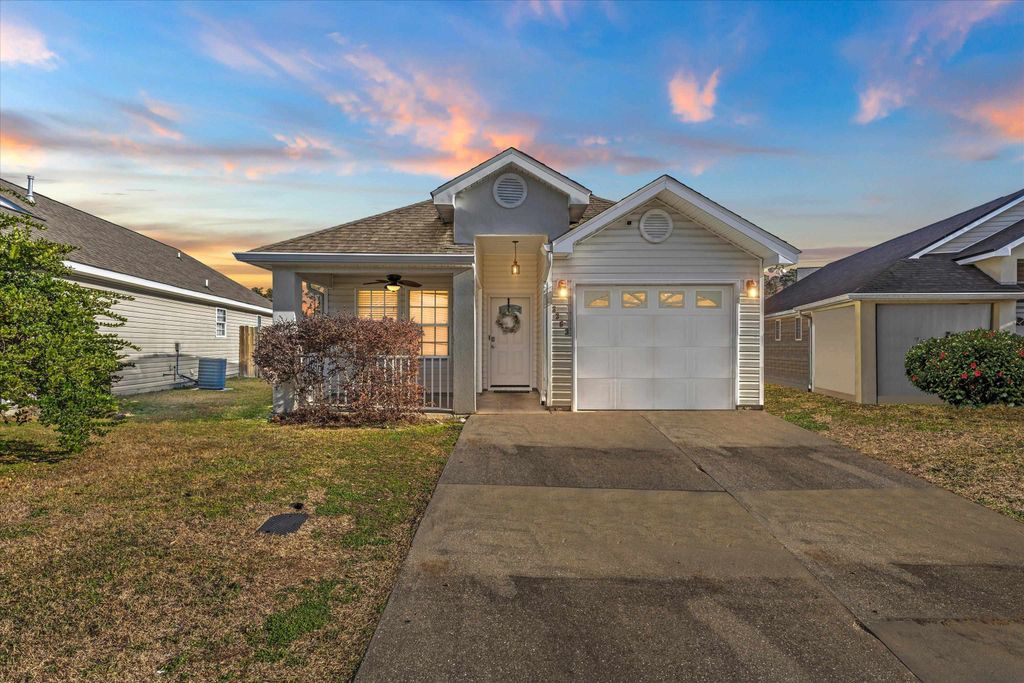 Photo of 3363 Golden Rain Drive, Tallahassee, FL 32303 (MLS # 395326)