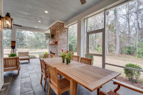 Tiny photo for 134 Meadow Wood Court, Tallahassee, FL 32312 (MLS # 392210)