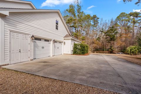 Tiny photo for 134 Meadow Wood Court, Tallahassee, FL 32312 (MLS # 392210)