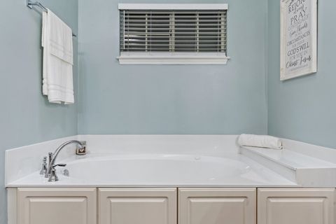 Tiny photo for 5124 CENTENNIAL OAK Circle, Tallahassee, FL 32308 (MLS # 392639)