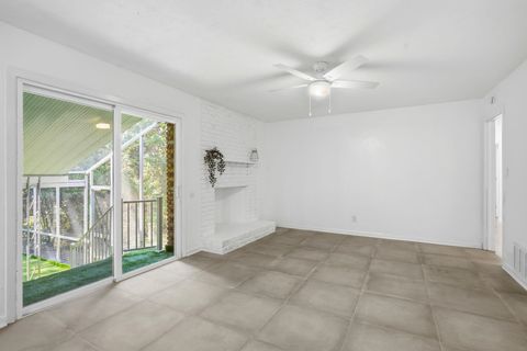 Tiny photo for 704 Hillcrest Street, Tallahassee, FL 32308 (MLS # 398523)