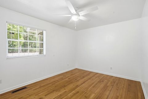 Tiny photo for 704 Hillcrest Street, Tallahassee, FL 32308 (MLS # 398523)