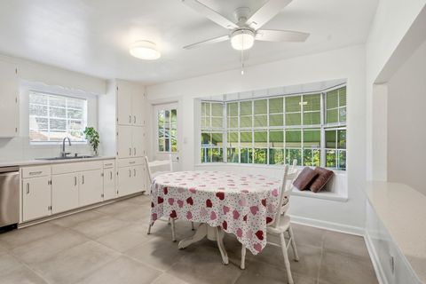 Tiny photo for 704 Hillcrest Street, Tallahassee, FL 32308 (MLS # 398523)