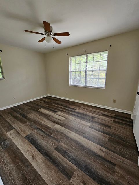 Tiny photo for 550 E Bradford Road, Tallahassee, FL 32303 (MLS # 398092)