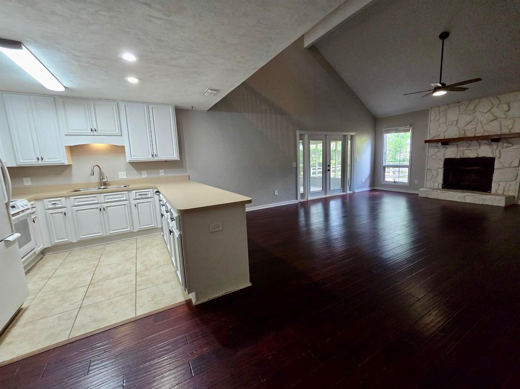 Photo of 3004 IRONWOOD Drive, Tallahassee, FL 32309 (MLS # 400217)