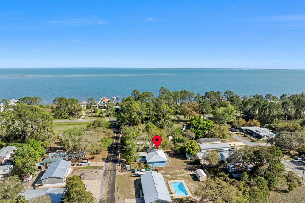 Photo of 122 California Street, Carrabelle, FL 32322 (MLS # 398250)