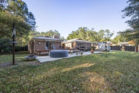 Tiny photo for 3001 GODFREY Place, Tallahassee, FL 32309 (MLS # 394325)