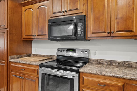 Tiny photo for 9072 S COUNTY ROAD 53, Madison, FL 32340 (MLS # 401814)